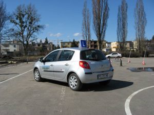 Prawo jazdy kategoria B Renault Clio Kia RIO 2017